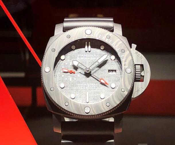 SIHH2019 パネライスーパーコピー サブマーシブル ルナ・ロッサ 47MM PAM01039